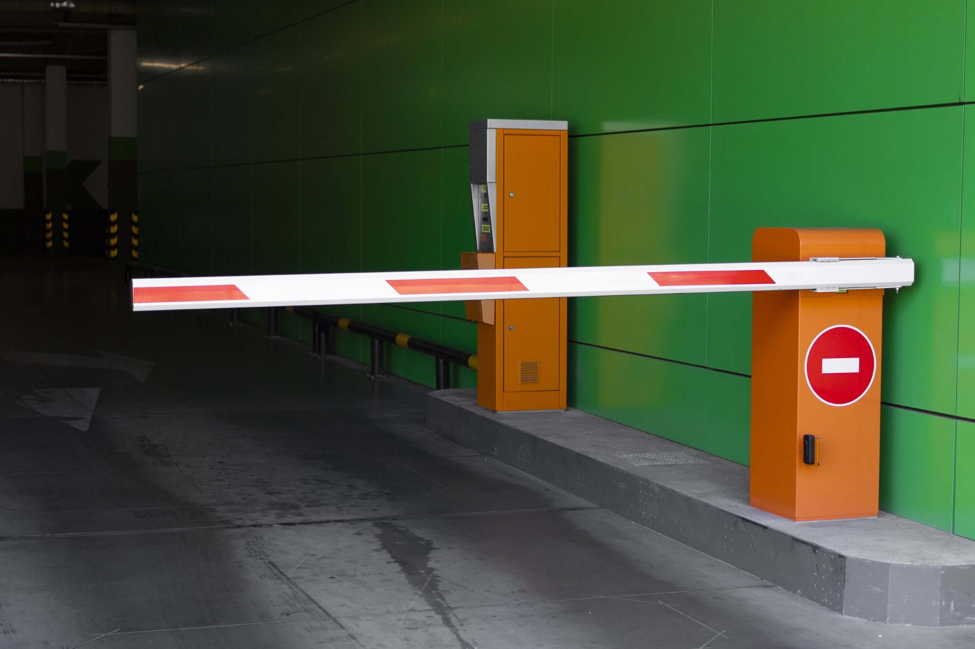 מדוע מעדיפים שער חשמלי לבית?